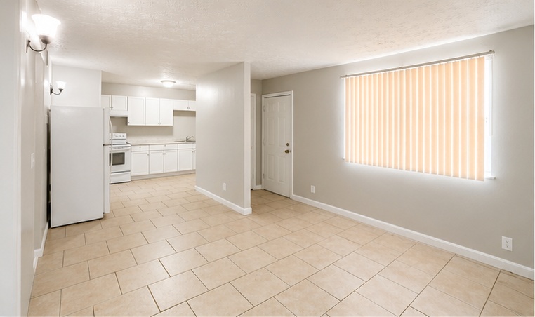 2862 W. 1st St. #5
