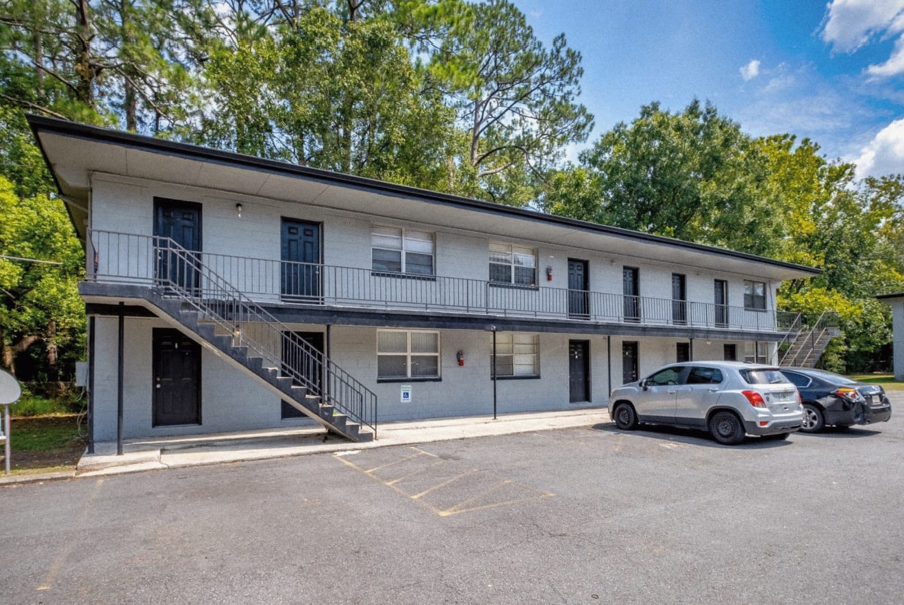 2852 West 1st Street #1