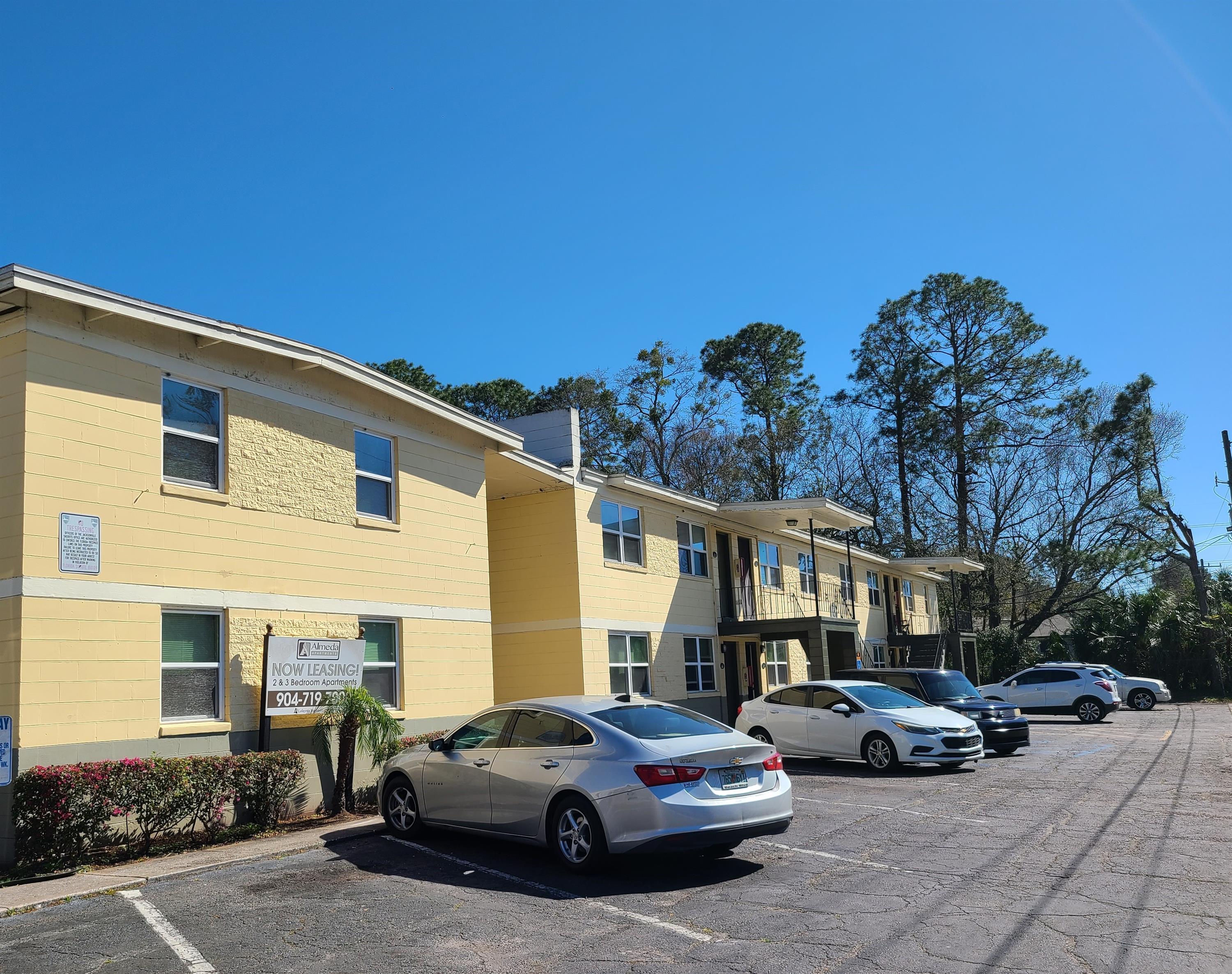 Property main image
